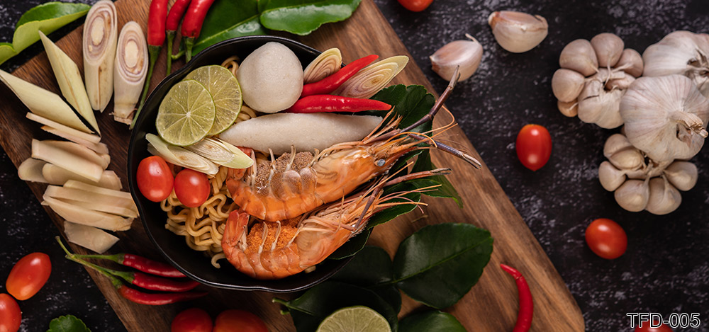 TFD-005_tom-yum-kung-bowl-with-tomato-chili-lemongrass-garlic-lemon-kaffir-lime-leaves (1)